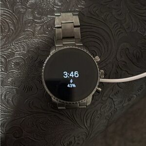 Fossil Silver Smartwatch with Sleek Design